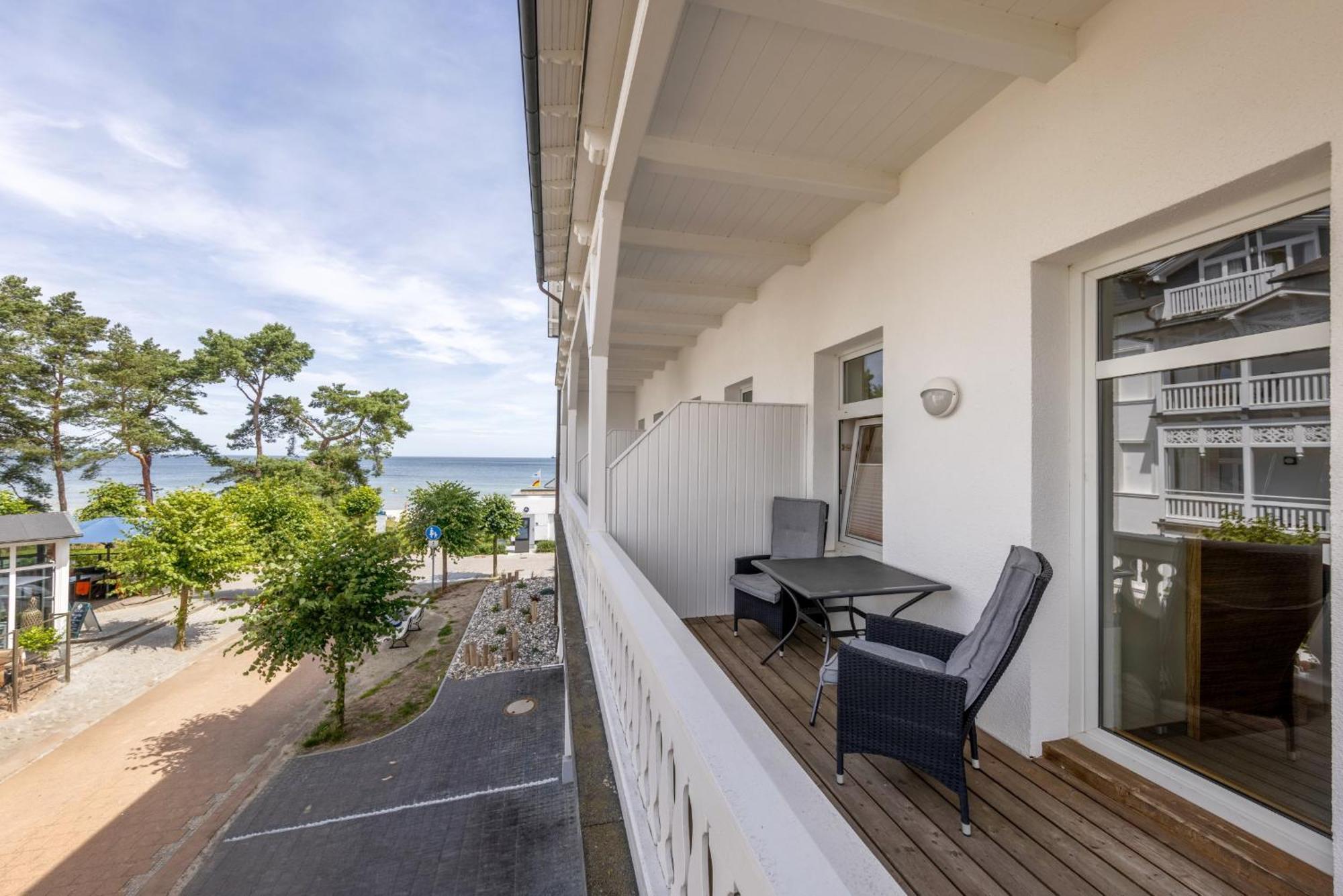 Strandhotel Zur Promenade Бінц Екстер'єр фото