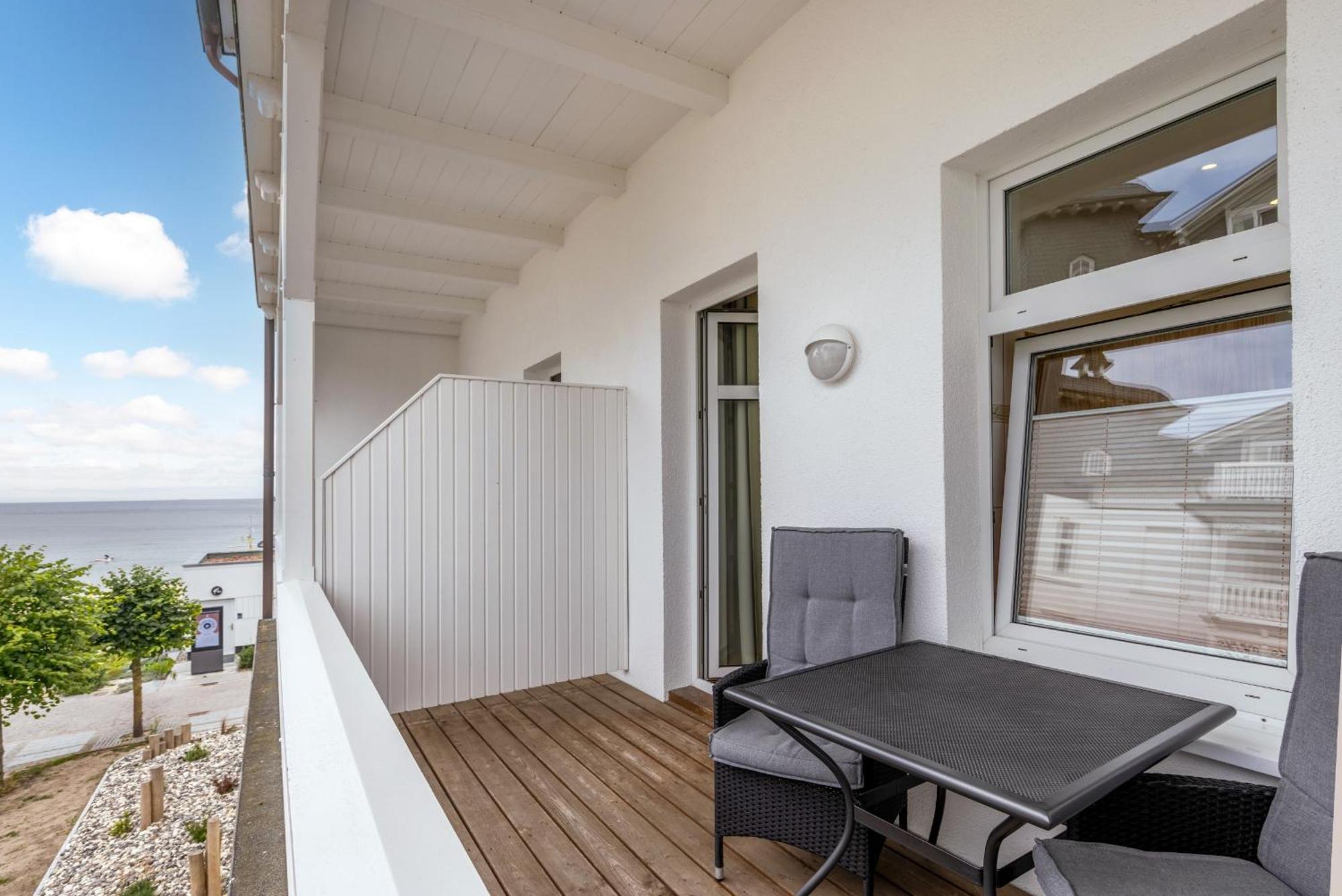 Strandhotel Zur Promenade Бінц Екстер'єр фото