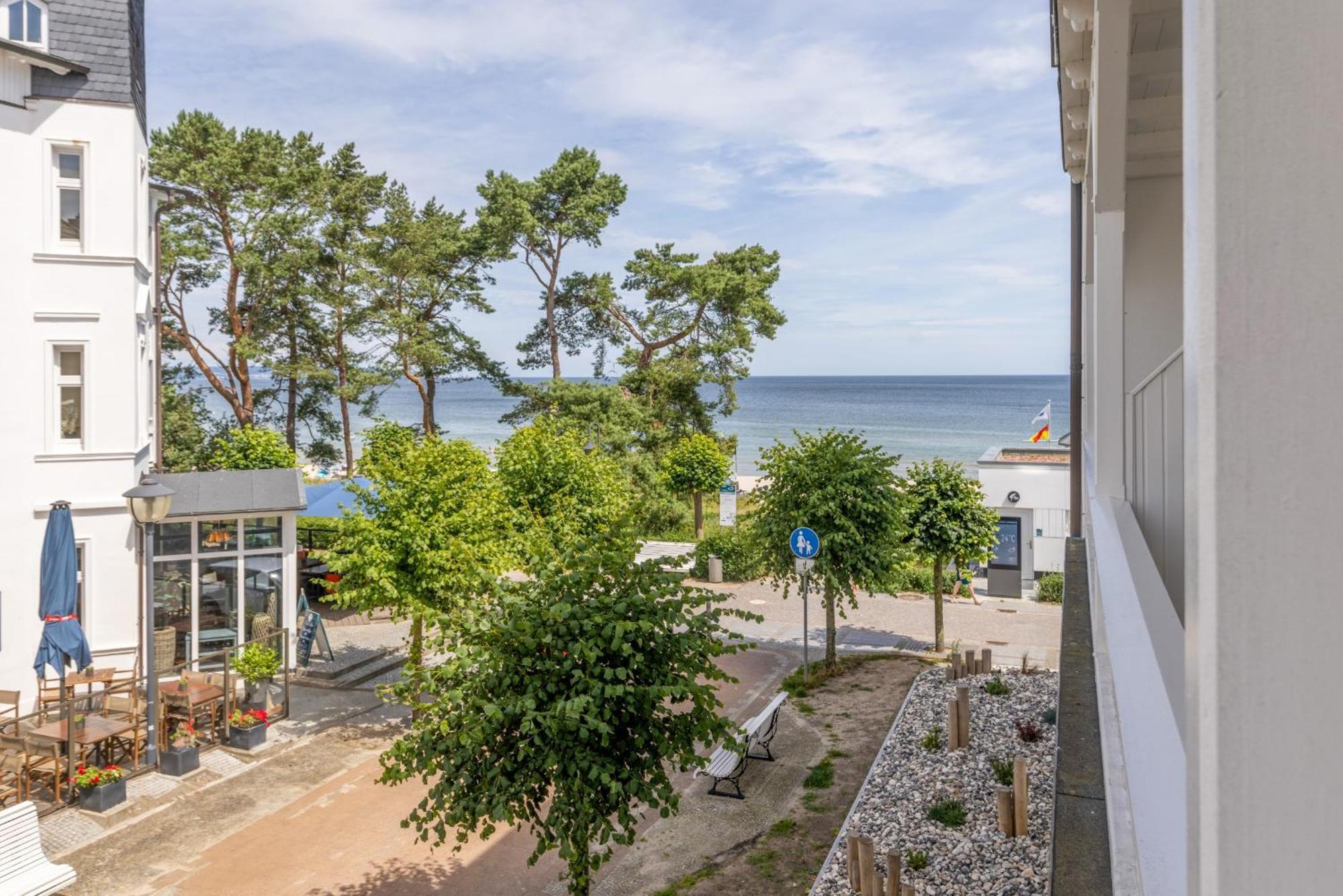 Strandhotel Zur Promenade Бінц Екстер'єр фото